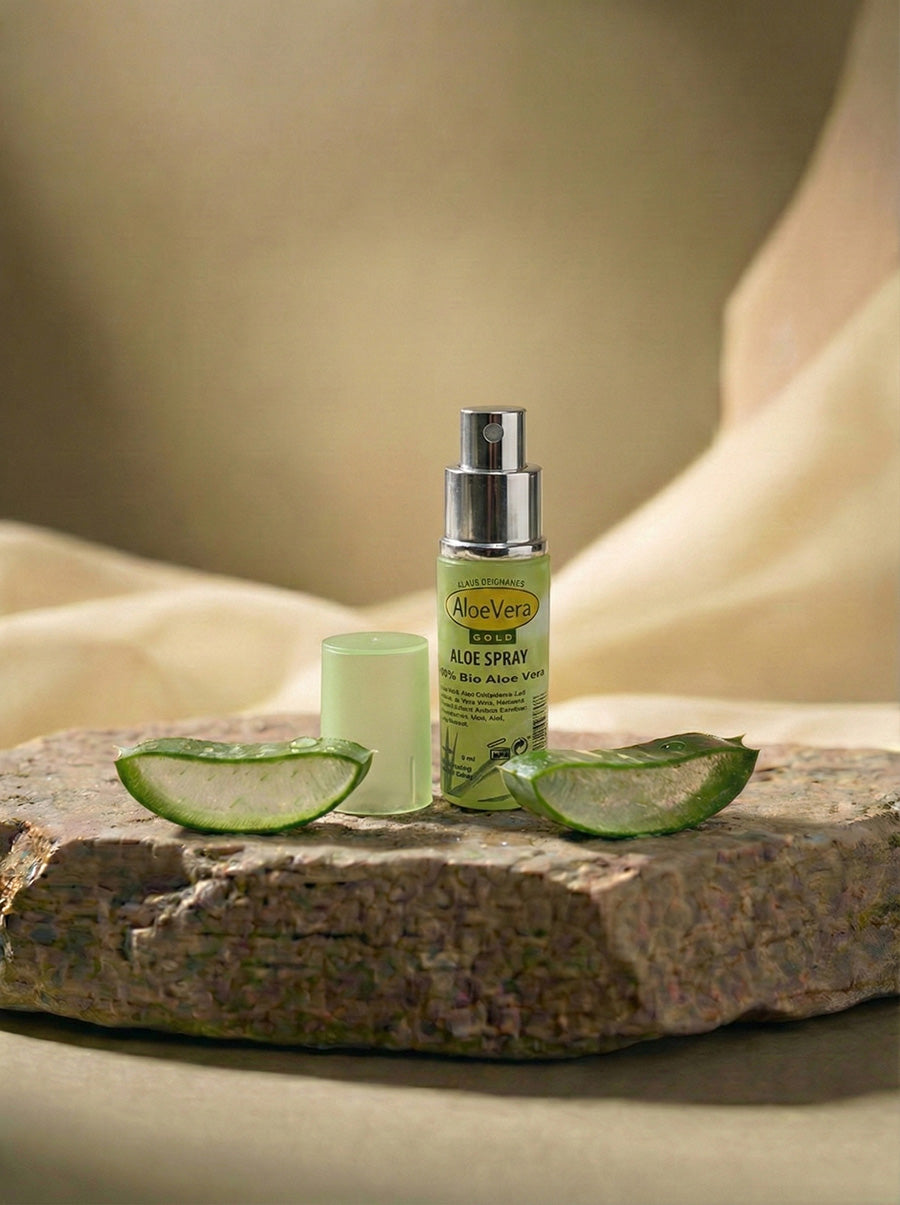 Aloe Vera Gold Spray im eleganten grünen Flacon